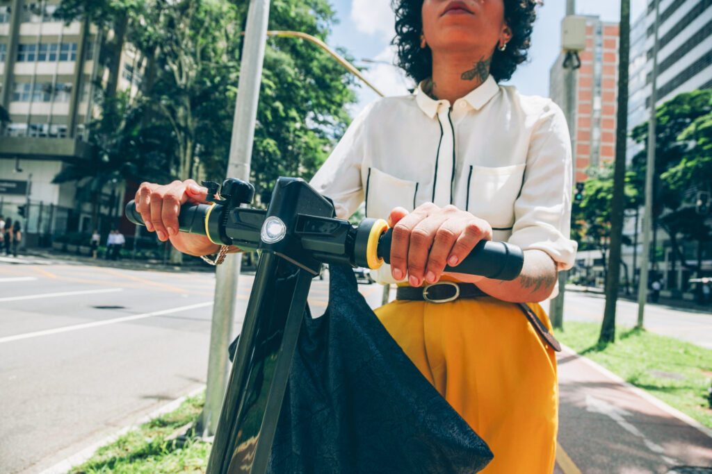 Tendências de Mobilidade do Futuro: como as cidades estão se adaptando para se tornarem mais “amigáveis” à mobilidade elétrica.