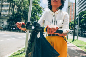 Tendências de Mobilidade do Futuro: como as cidades estão se adaptando para se tornarem mais “amigáveis” à mobilidade elétrica.